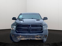 This Ram 1500 Classic has a powerful Regular Unleaded V-8 5.7 L/345 engine powering this Automatic t... (image 5)