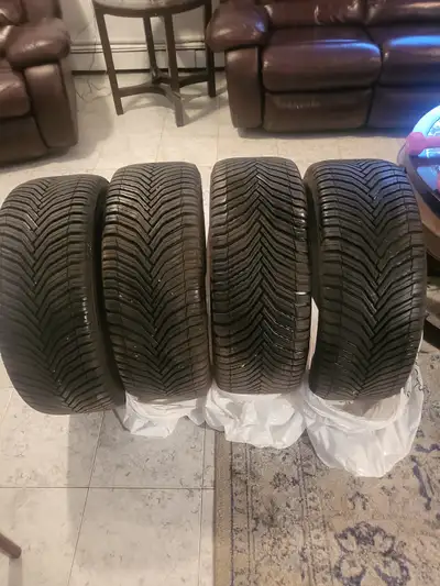 All-season, all-weather + winter and was only used for 6 months. Excellent condition. Paid 2000$ for...