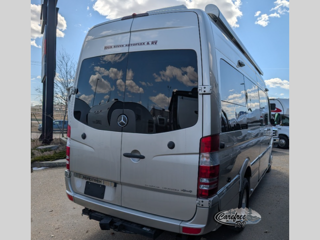 2017 Roadtrek Adventurous CS in RVs & Motorhomes in Edmonton - Image 6