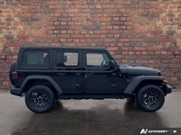 This Jeep Wrangler delivers a Regular Unleaded V-6 3.6 L/220 engine powering this Automatic transmis... (image 5)