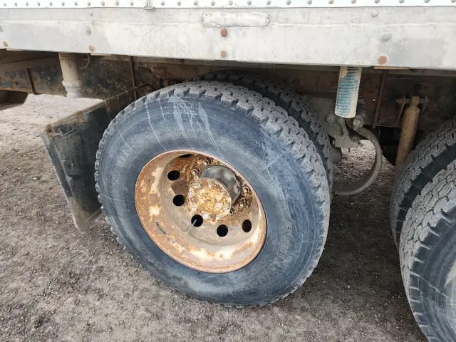 2008 Kenworth T800 in Heavy Trucks in St. Albert - Image 14