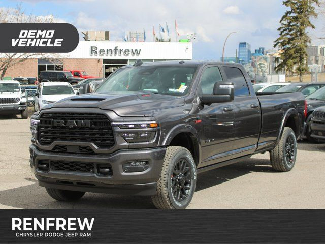 2025 Ram 3500 Limited, Long Box, ZF 8-SPD, Sunroof, Pwr Running in Cars & Trucks in Calgary