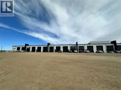GATEWAY INDUSTRIAL PARK. Dawson Creek’s only premier multi-tenant industrial complex. Unit 4 offers...