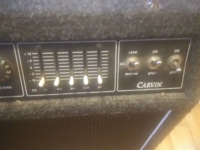 very soilid built TOURING AMP CARVIN  100 WATT TUBE or trade in Amps & Pedals in Fredericton - Image 9