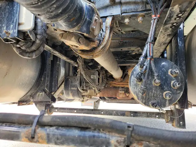 2021 KENWORTH W900 in Heavy Trucks in Saskatoon - Image 39