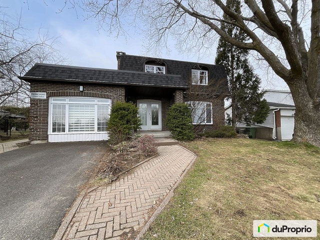 $1,000,000 - 2 Storey for sale in Boucherville — photo 1