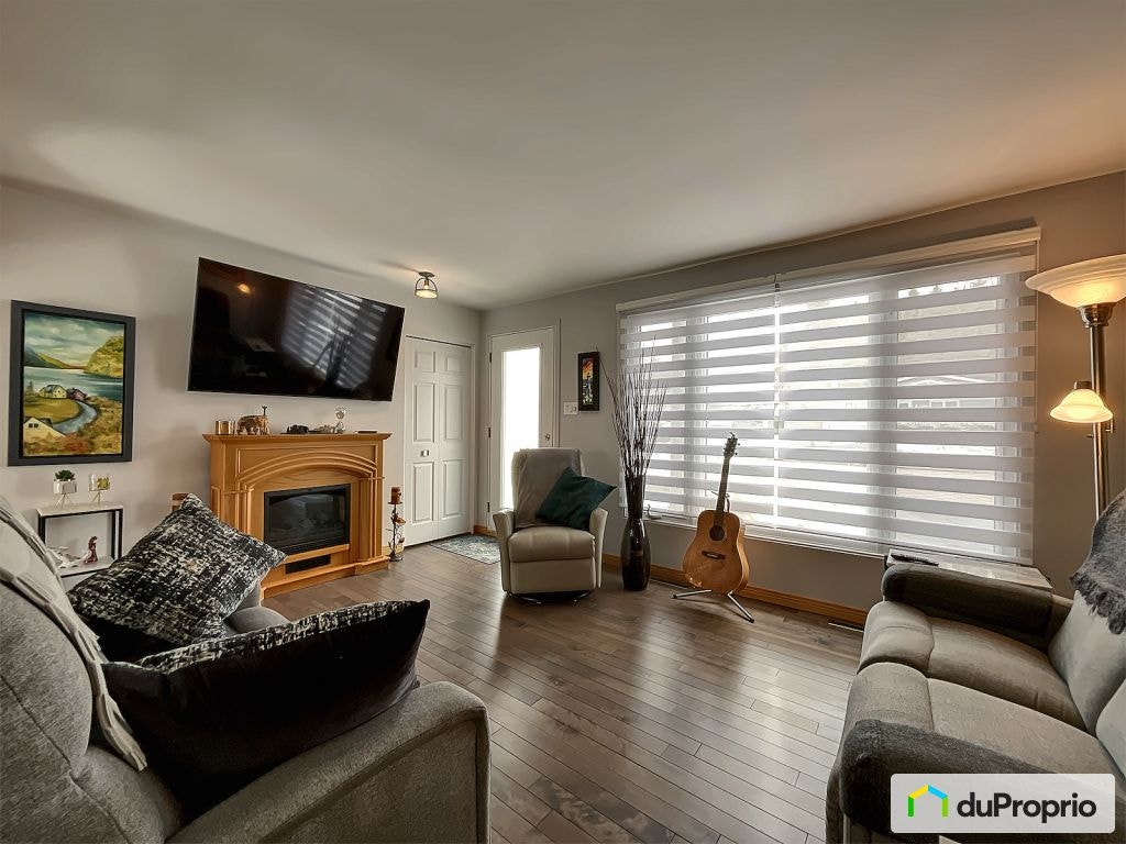 $366,000 - Bungalow for sale in Chicoutimi (Chicoutimi) — photo 3