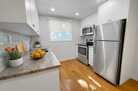 RARE FIND! OUTSTANDING TWO BEDROOM APARTMENT FOR RENT IN BROCKVILLE! SELECT APARTMENTS FULLY RENOVAT... (image 2)