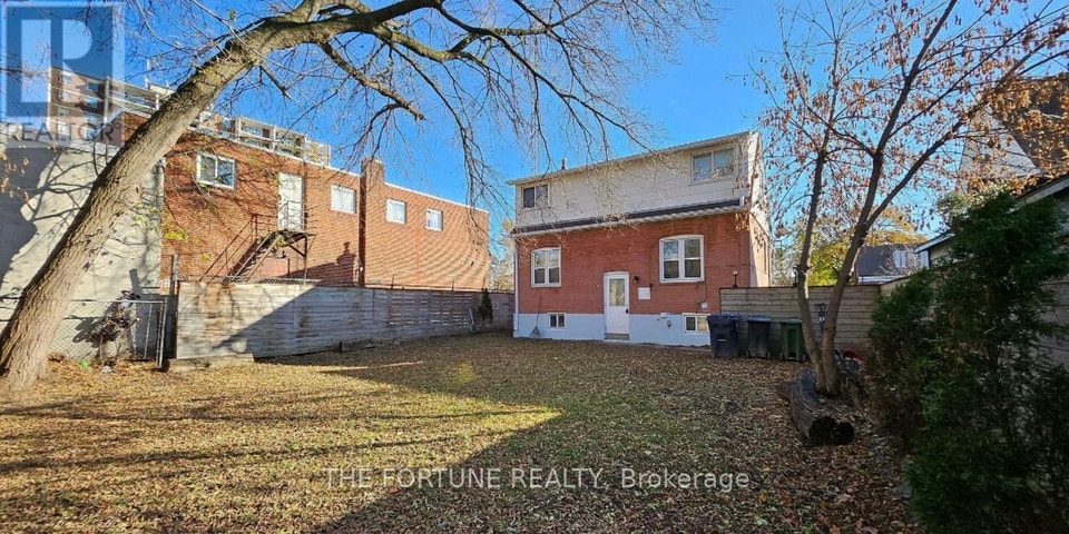 54 PATIKA AVENUE Toronto (Weston), Ontario 3