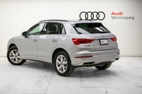 DEMO with under 6,000 KM!!! Get noticed in this gorgeous Florett Silver Metallic SUV! Treat yourself... (image 5)