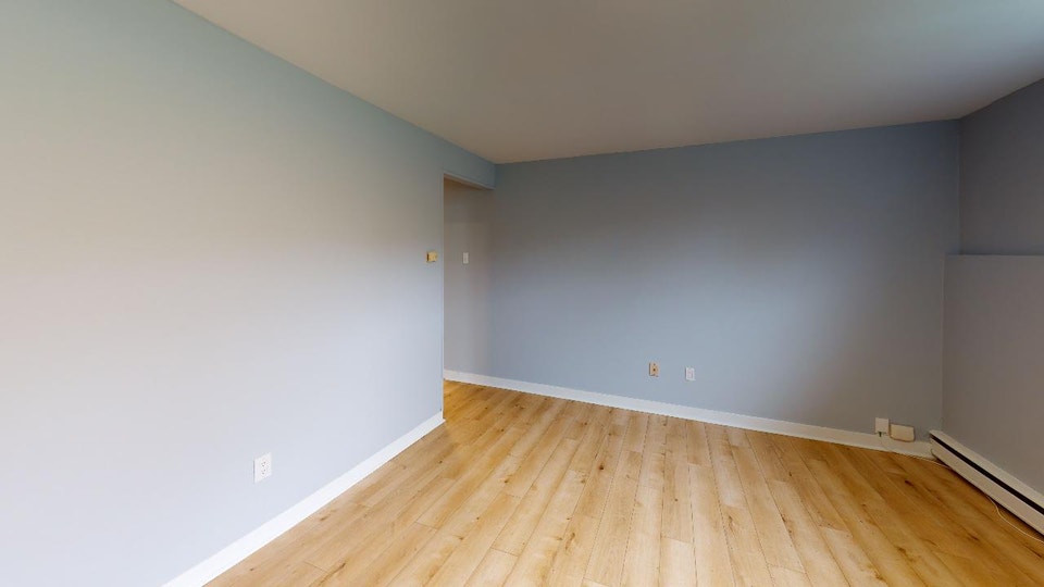 SPACIOUS ONE BEDROOM IN WEST END HALIFAX AVAILABLE NOVEMBER 1ST 4