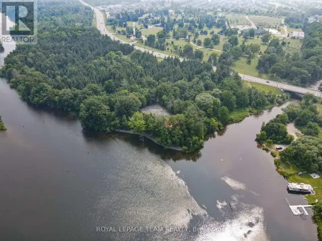 3651 PRINCE OF WALES DRIVE Ottawa, Ontario in Land for Sale in Ottawa - Image 7