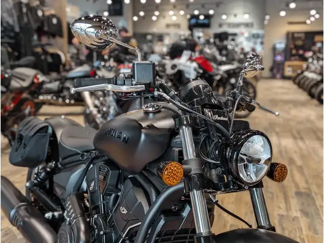 2025 Indian Motorcycle Scout Sixty Bobber Limited // Black Smoke in Street, Cruisers & Choppers in Winnipeg - Image 4
