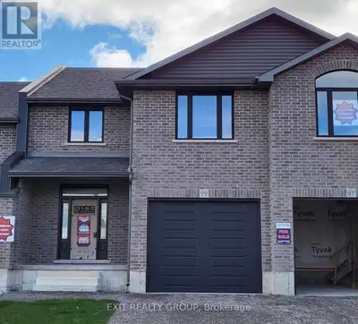Brand new built two-storey brick townhome with 2000 sq ft by award winning Staikos Homes. We set out...