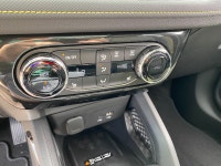 Discover the 2026 Chevrolet Trailblazer ACTIV: a bold, all-wheel-drive SUV designed for Canadian adv... (image 6)