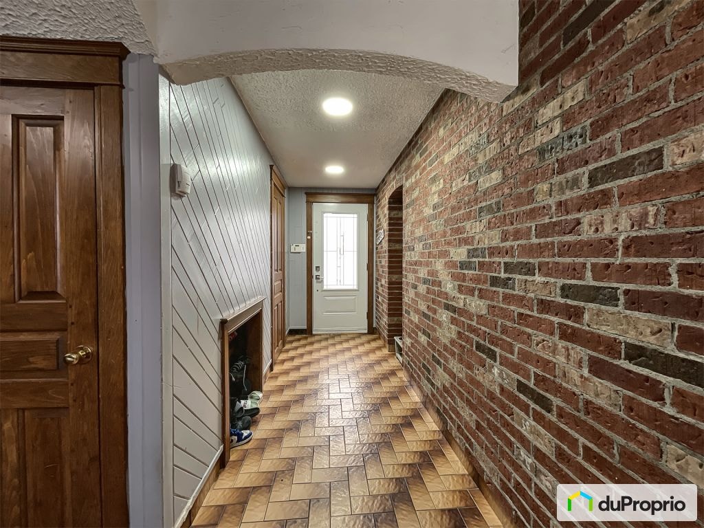 $679,900 - 1 1/2 Storey for sale in Repentigny (Repentigny) — photo 2