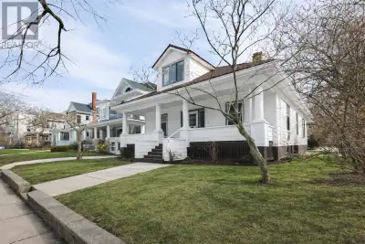 Turnkey income property located in Halifaxs premier university rental corridor & within walking dist...