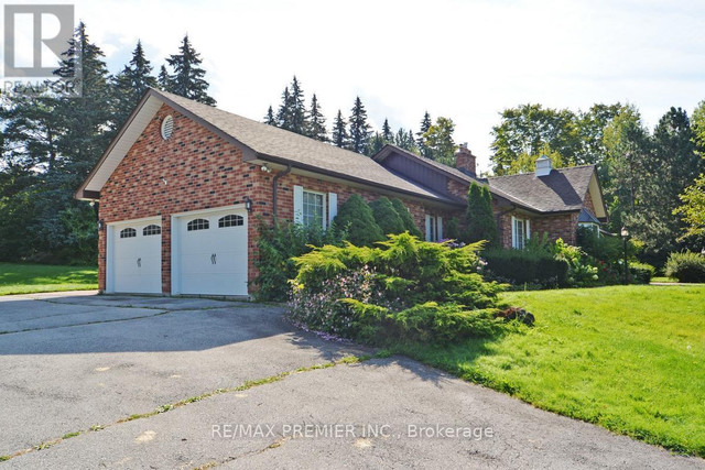 12301 KEELE ST Vaughan, Ontario in Houses for Sale in Markham / York Region