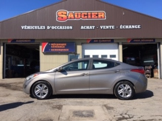 HYUNDAI ELANTRA GL 2013 AUTOMATIQUE dans Autos et camions  à Lanaudière