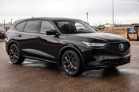 Rear Spoiler,Power Liftgate,Power Door Locks,Rain Sensing Wipers,Rear Defrost,Intermittent Wipers,Pa... (image 5)