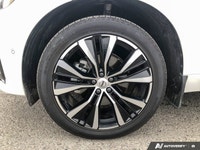 Clean Carfax | Mint Condition Imagine conquering every journey in exceptional comfort and Scandinavi... (image 9)