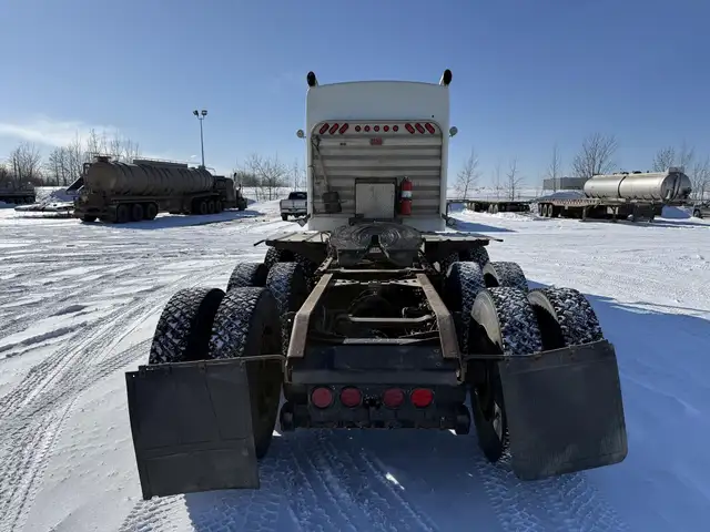 2014 KENWORTH T800 in Heavy Trucks in Saskatoon - Image 7