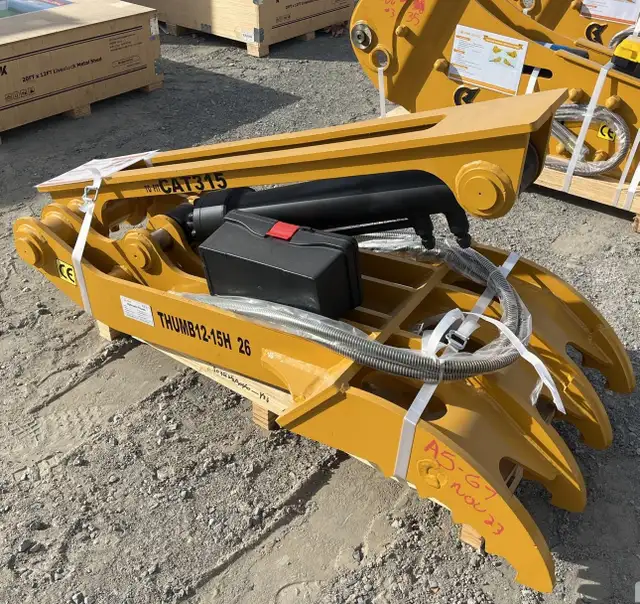 Hydraulic Excavator Thumb Grapple Heavy-Duty Weld-On Attachment in Heavy Equipment Parts & Accessories in Prince Albert - Image 7