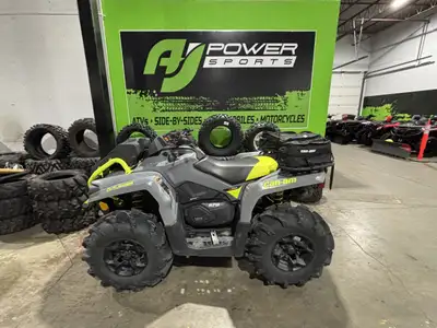 2021 CAN AM OUTLANDER XMR 570 WITH LOW LOW KMS!!! Perfect sized quad for those who like to play!!! C...