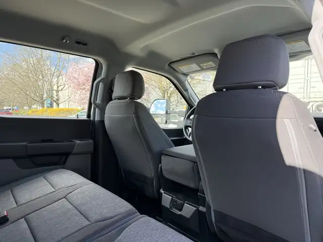 2024 Ford F-550 Crew Cab 4x4 Service Truck with Welder and Compr in Heavy Trucks in City of Montréal - Image 75