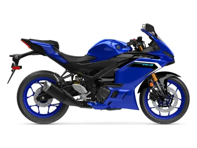 2025 Yamaha YZF-R3 in Sport Bikes in Guelph - Image 3