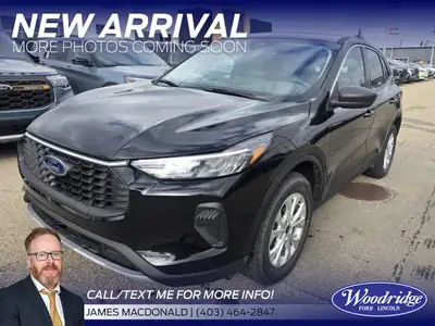 Navigation, Heated Seats, Cold Weather Package, Heated Steering Wheel, Remote Engine Start! This 202...