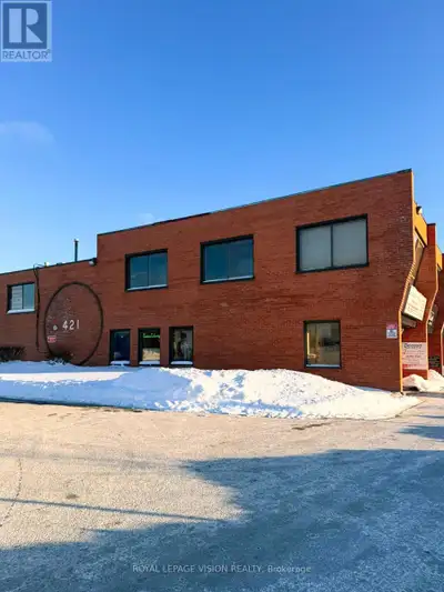Location! Location! Location! High-exposure commercial office space on Nugget Ave just off Markham R...
