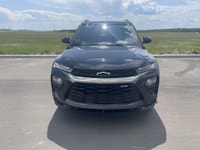 AMVIC Licensed Dealer The 2025 Chevrolet Trailblazer RS is a sporty and agile compact SUV, designed... (image 1)