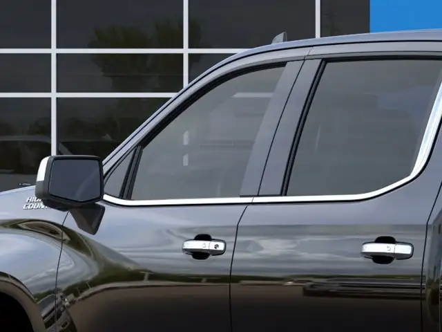 2026 Chevrolet Silverado 1500 High Country | 6.2L V8 | Sunroof in Cars & Trucks in Saskatoon - Image 14