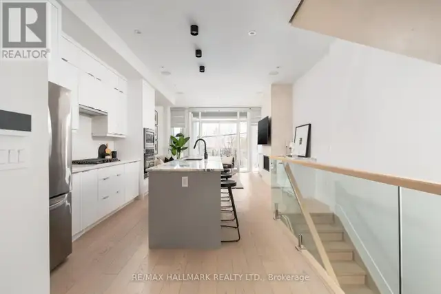 167 SAMMON AVENUE Toronto (Danforth Village-East York), Ontario in Houses for Sale in City of Toronto - Image 9