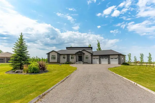 1080 Slater Road West St Paul, Manitoba62868539241091126