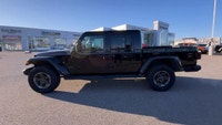 2021 Jeep Gladiator Rubicon. 3.6L V6 Engine. 8-Speed Automatic transmission. Spray in box liner. Tra... (image 5)