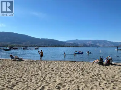 BEAUTIFULLY REMODELLED TOWNHOME IN WATERFRONT COMPLEX IN SUNNY OSOYOOS! 2 Bedroom + Den, 2 Bathroom,...