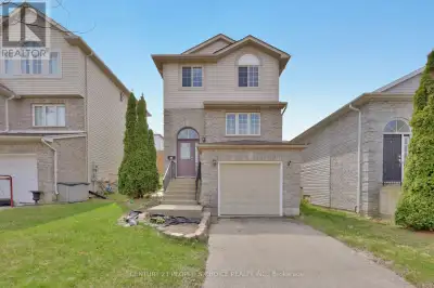 Detached 3 BR home in a most desirable neighbourhood and on a quite Crescent available for sale. Wel...