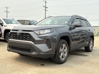 AMVIC Licensed Dealer * Hybrid * All-Wheel Drive * Heated Front Seats * Rear Vision Camera * Cruise... (image 3)