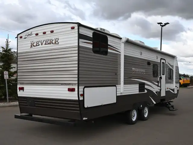 2017 Revere 28QB in Travel Trailers & Campers in St. Albert - Image 7