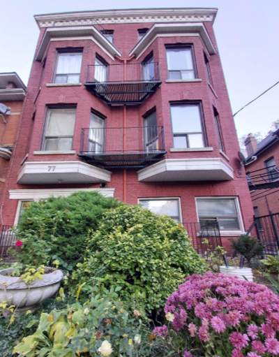 Live, work and play downtown! This urban 1 bedroom rental location enjoys being in the Garden Distri...