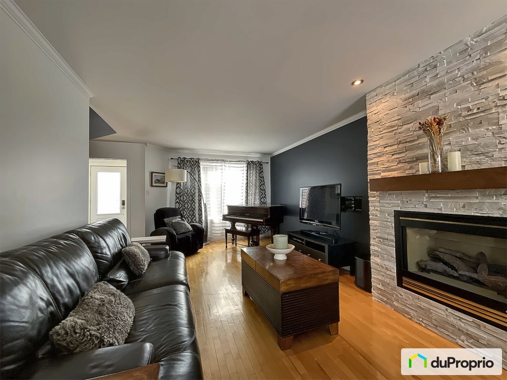 $859,000 - 2 Storey for sale in Longueuil (St-Hubert) — photo 2