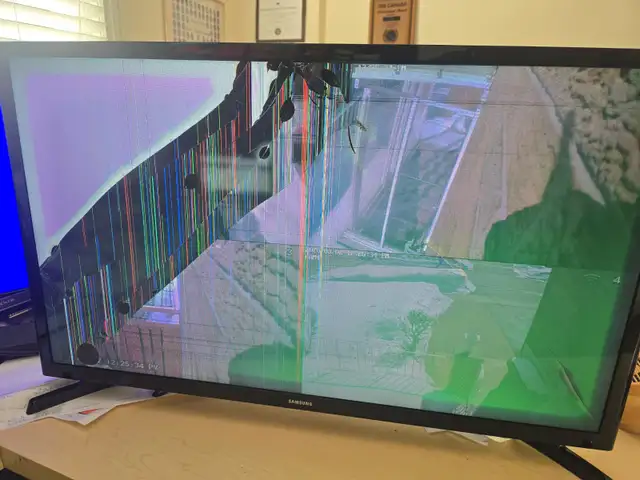 3TV's Samsung Smart 32"/27" LED,  Toshiba 32" LED PLEASE-READ in TVs in City of Toronto - Image 5