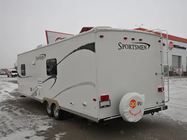 2008 Sportsmen 29 in Travel Trailers & Campers in St. Albert - Image 5