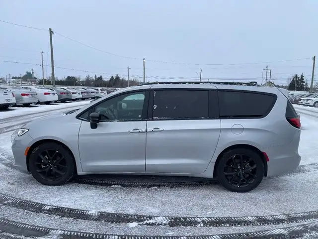 2024 Chrysler PACIFICA65370088164098123