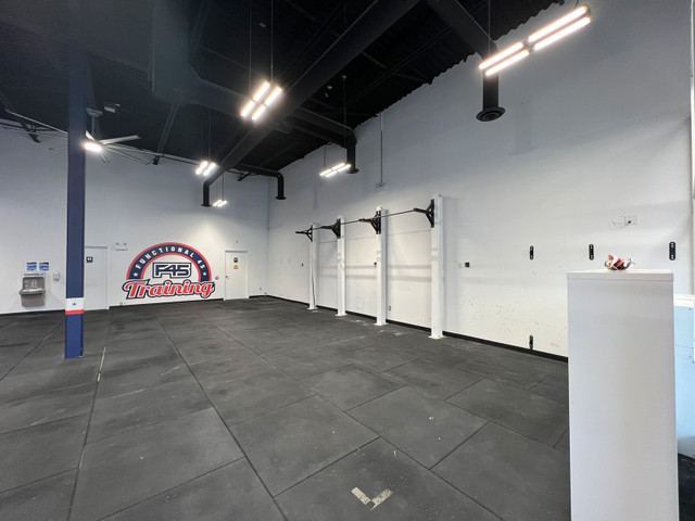 Gym facility in Commercial & Office Space for Rent in Ottawa - Image 3