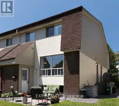 Welcome to this stunning home located on Sonnet Crescent in the desirable community of Bells Corners...