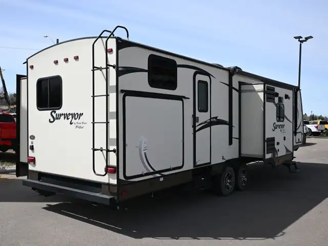 2014 Surveyor SV34BHTS in Travel Trailers & Campers in St. Albert - Image 7