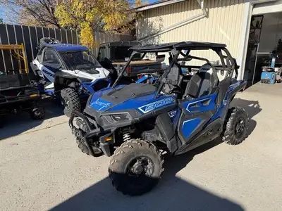 Parts & Accessories:- Roof- Front bush guard with winch- Custom rear cage extension 2020 Polaris RZR...